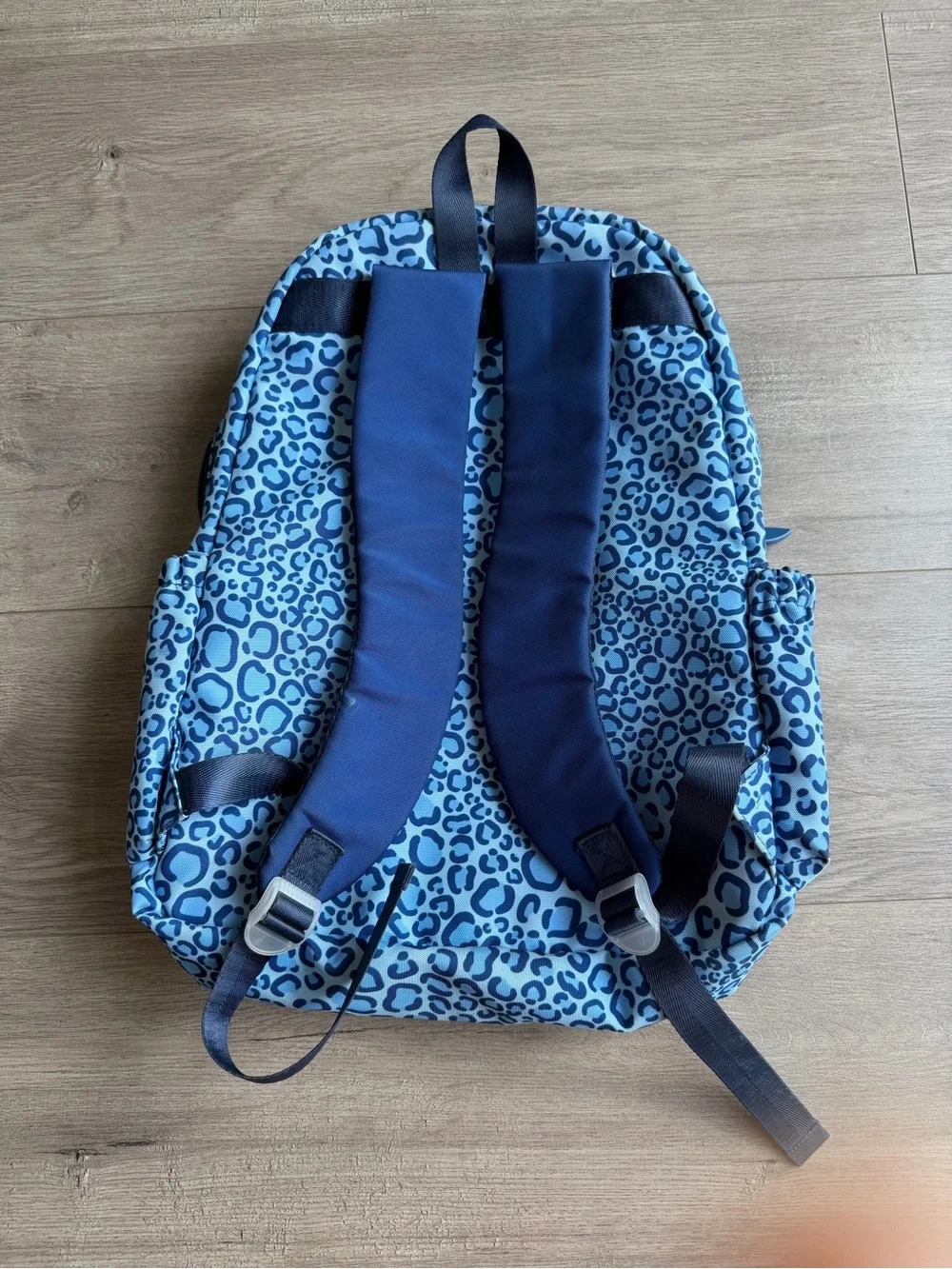 Ame & Lulu Tennis Backpack - blue leopard print